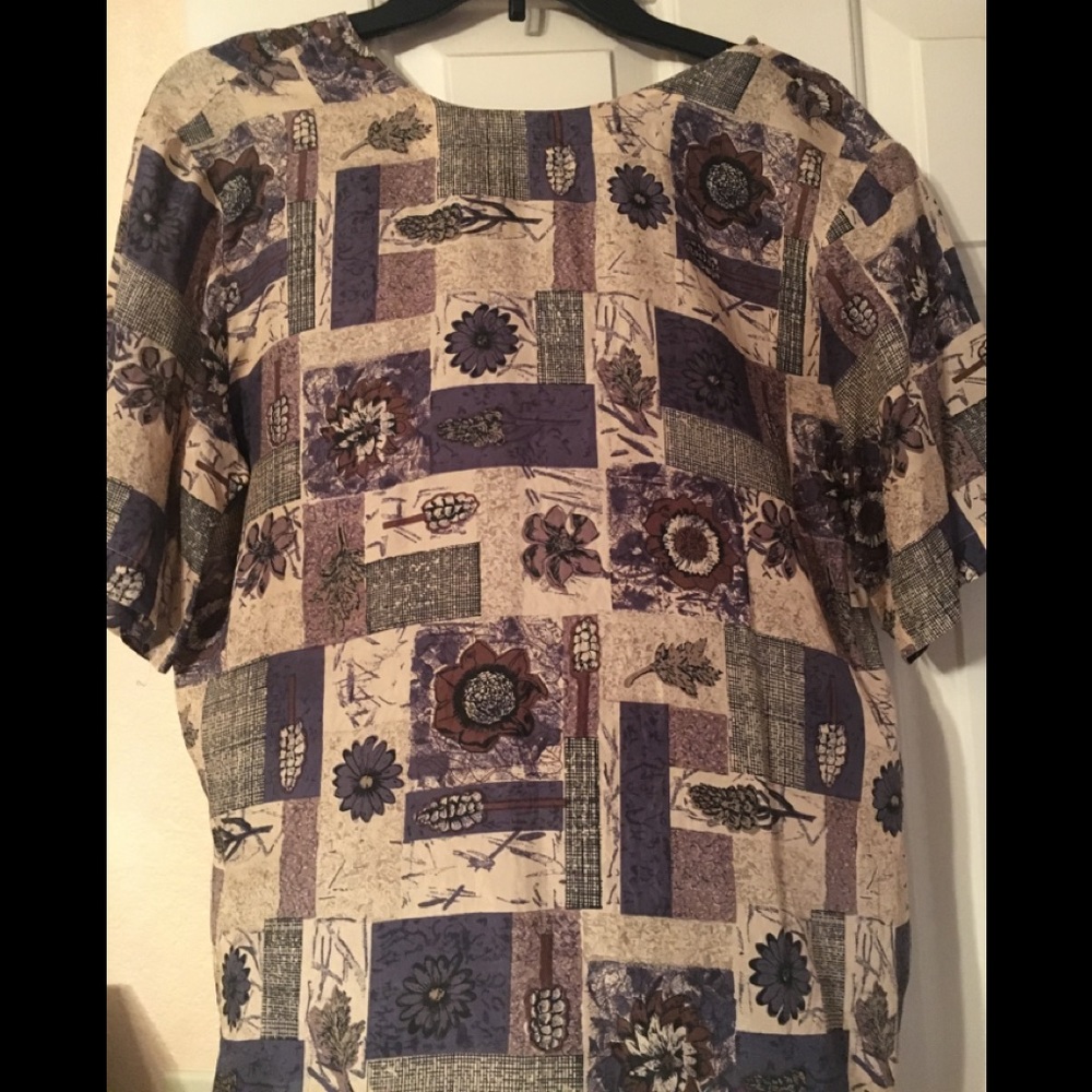 Top/ blouse- navy blue and Tans